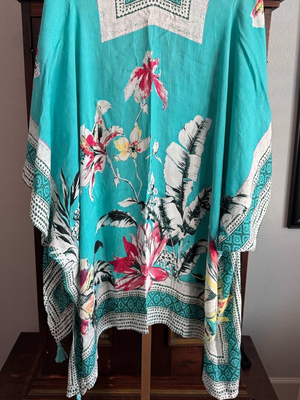 NWOT Vince Camuto Turquoise Floral Kimono Swimsuit Cover-Up - Picture 6 of 10